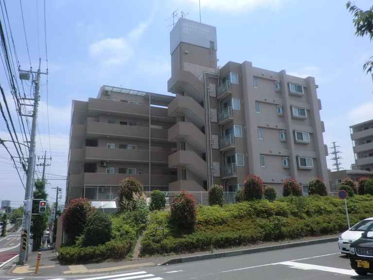 ヴェルアージュ湘南台2番館 外観