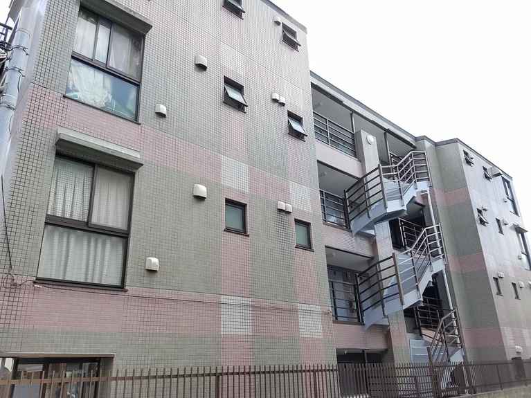 Y&R67 外観