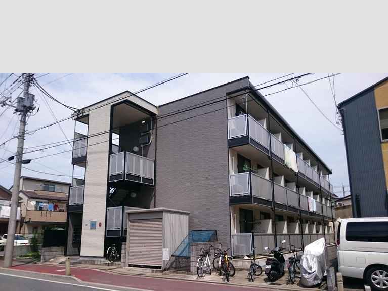 レオパレスWISTERIA 外観
