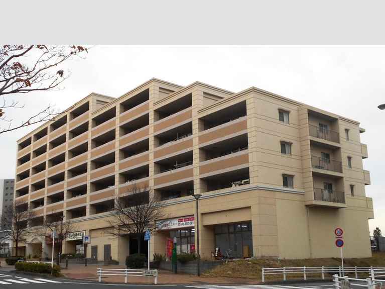フェリズ南大沢ユーロヒルズ 外観