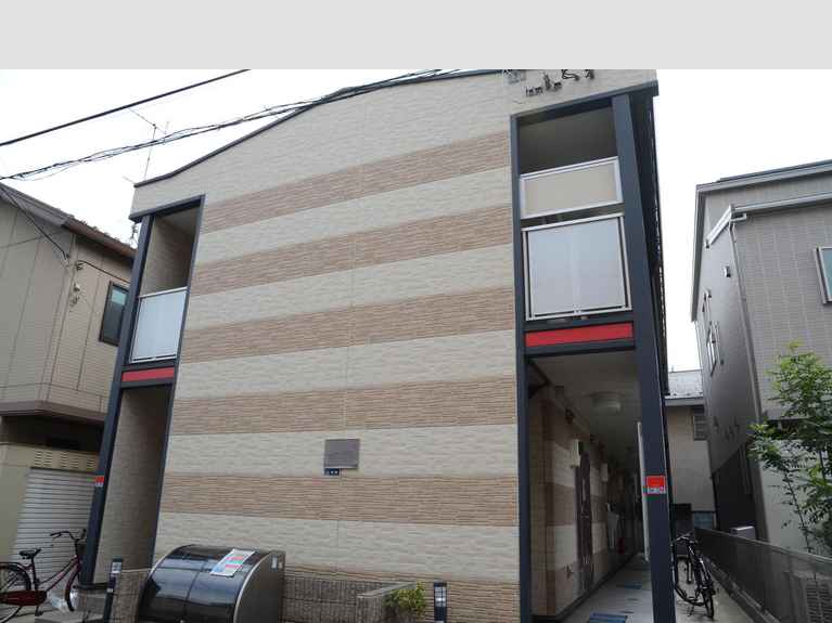 レオパレスノーブル 外観