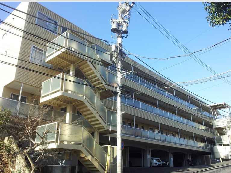 市ケ尾ワールドコーポ 外観