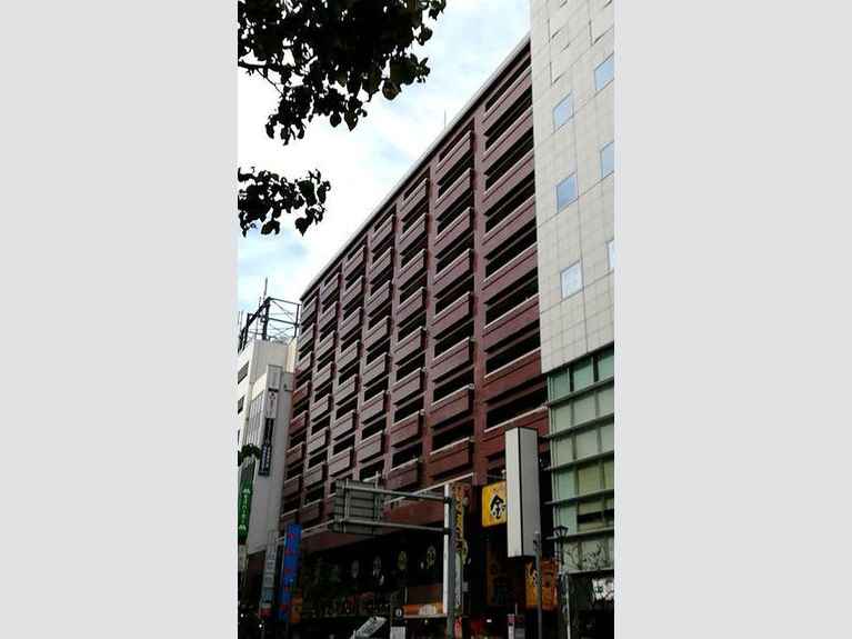 新宿ダイカンプラザA館 外観