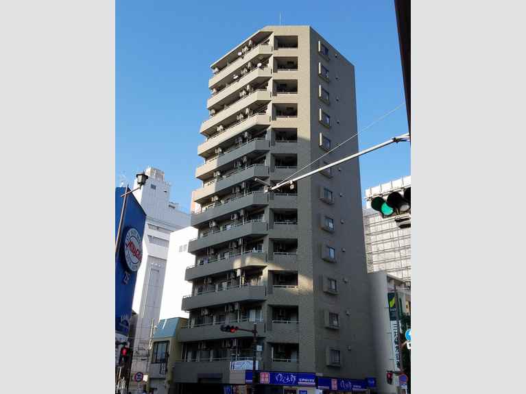 ルシオン関内 外観
