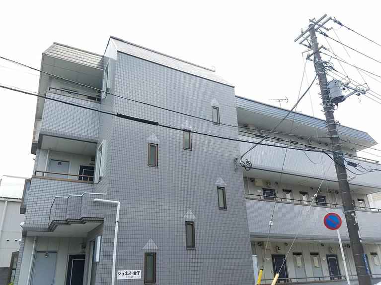 ジュネス金子 外観