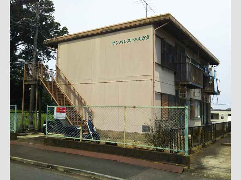 サンパレスマスガタ 外観