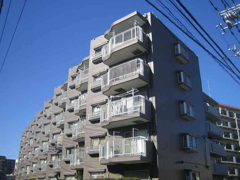 大倉山キャッスル 外観