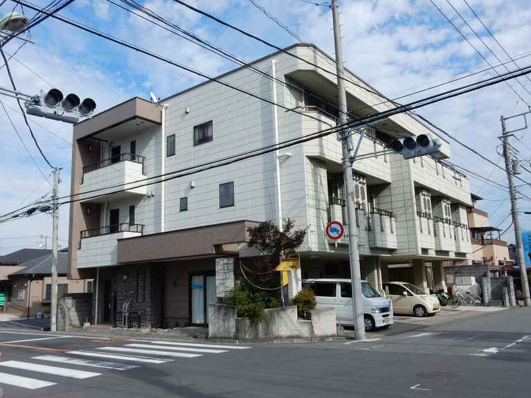 間仁田ビル 外観