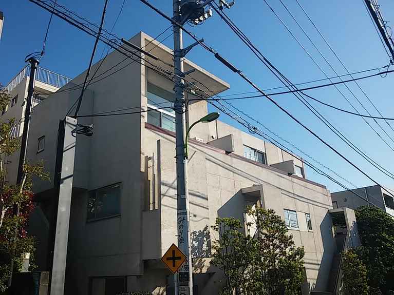 SEREZOSEIJOgarageコート 外観