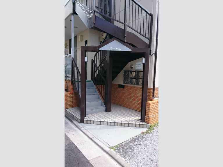 グランオルム 外観