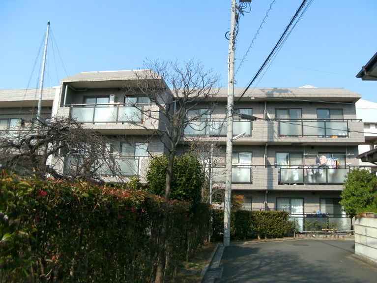 キャピタル深大寺 外観