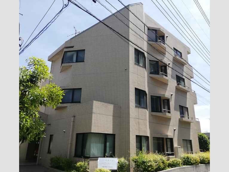 アリイ三鷹 外観