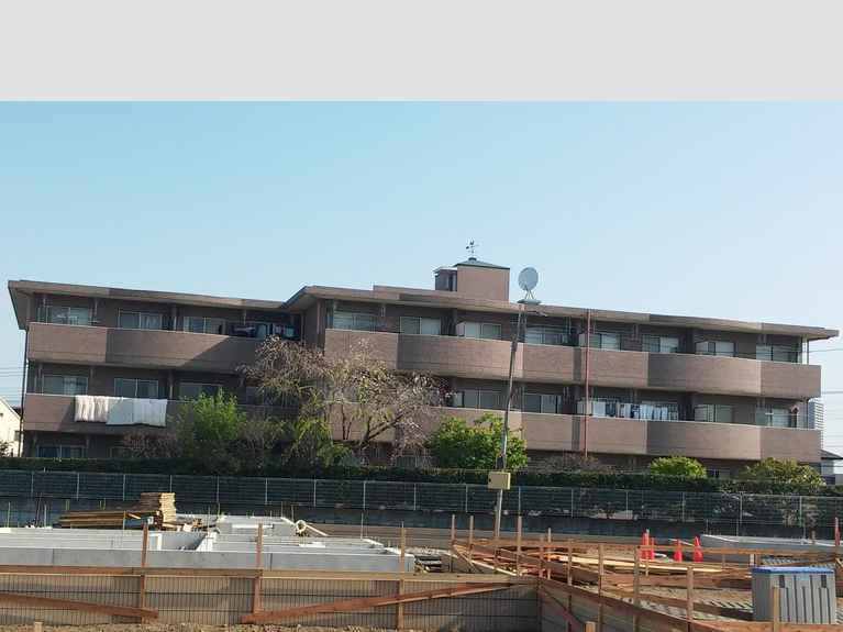 モンレーヴ染地 外観