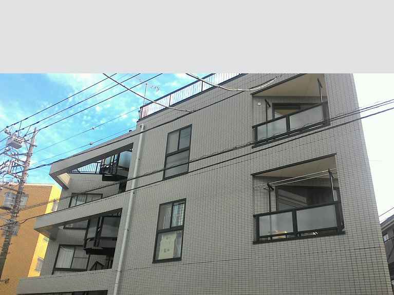 レオーノオギシマ 外観
