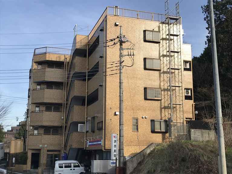 アシスタントビル 外観