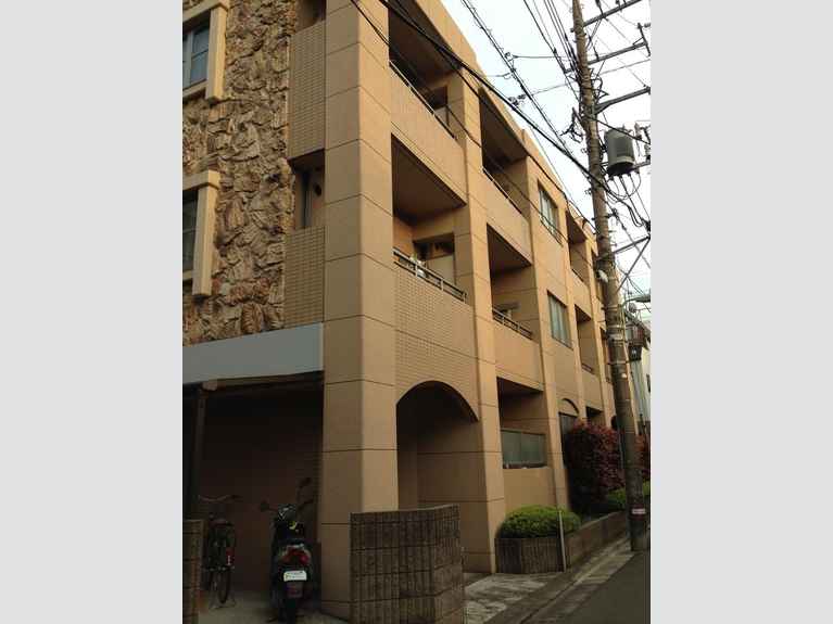 ラ・アルトポンテ 外観
