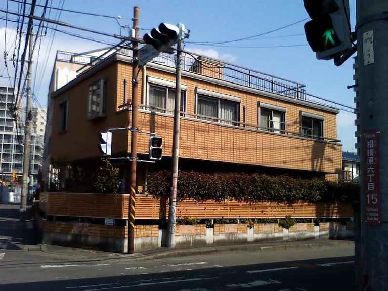 クレセント 外観