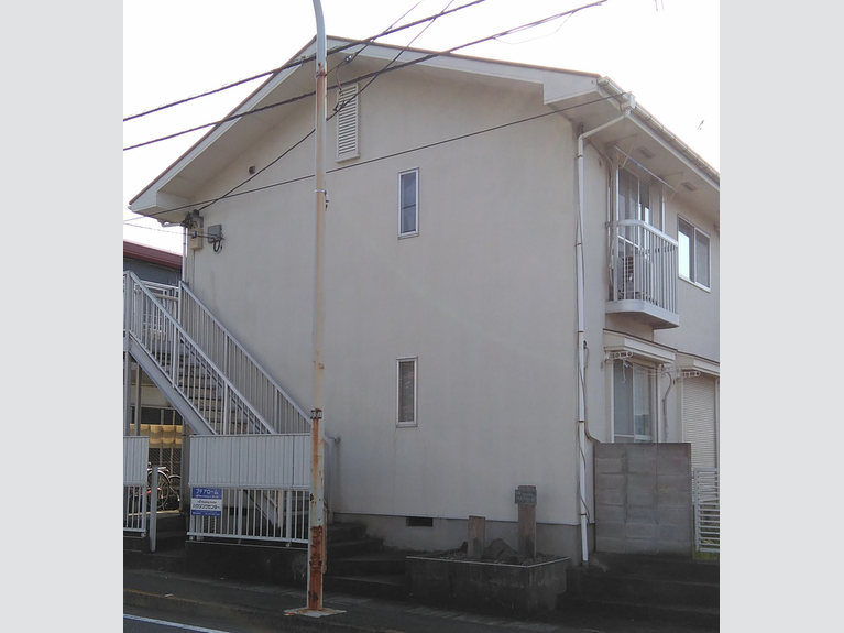 プチアローム 外観