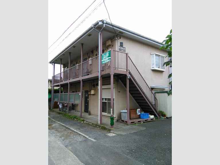 ラークハイツ 外観