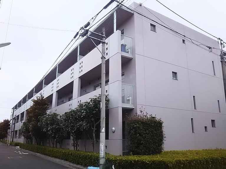 ARONIA 外観
