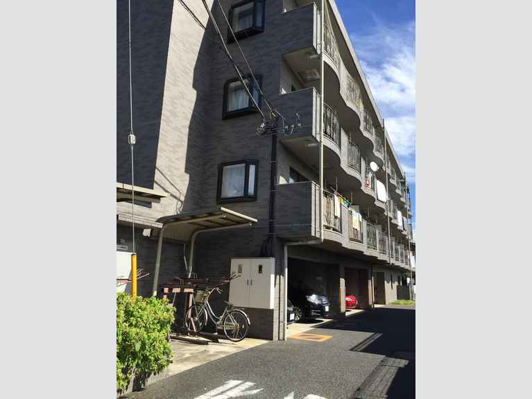 ラ・ルミエール 外観