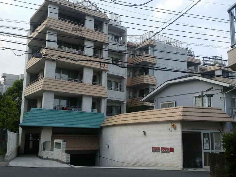 ロイヤルシーズン梶が谷 外観