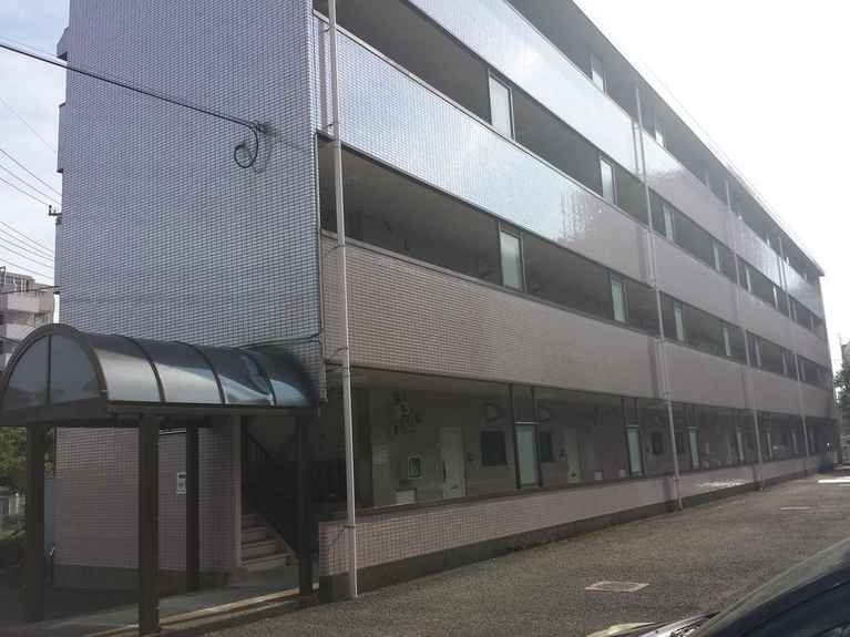 ファミールS&S 外観