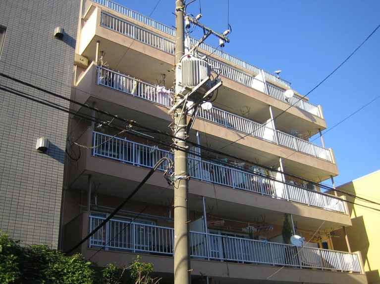 都立大佐和マンション 外観