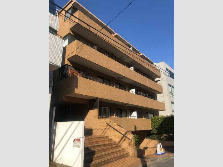 マノア六本木 外観