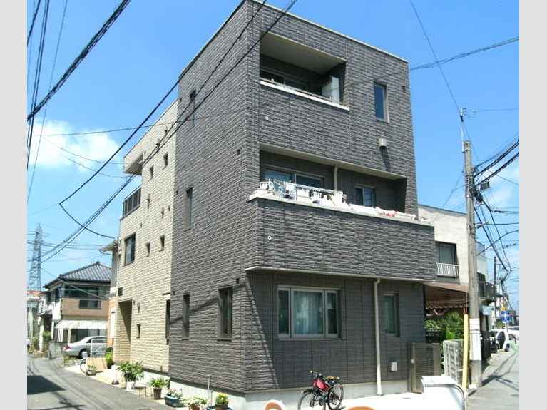 ラフテルナカヤ 外観