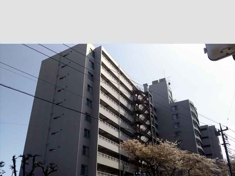 TSHT 日商岩井国立マンション 外観