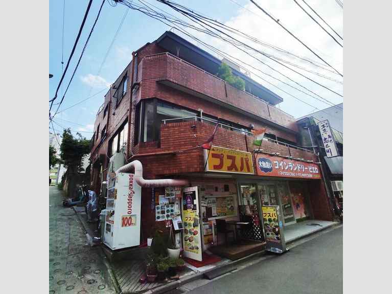 薫ビル 外観