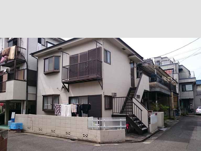 フラットU 外観