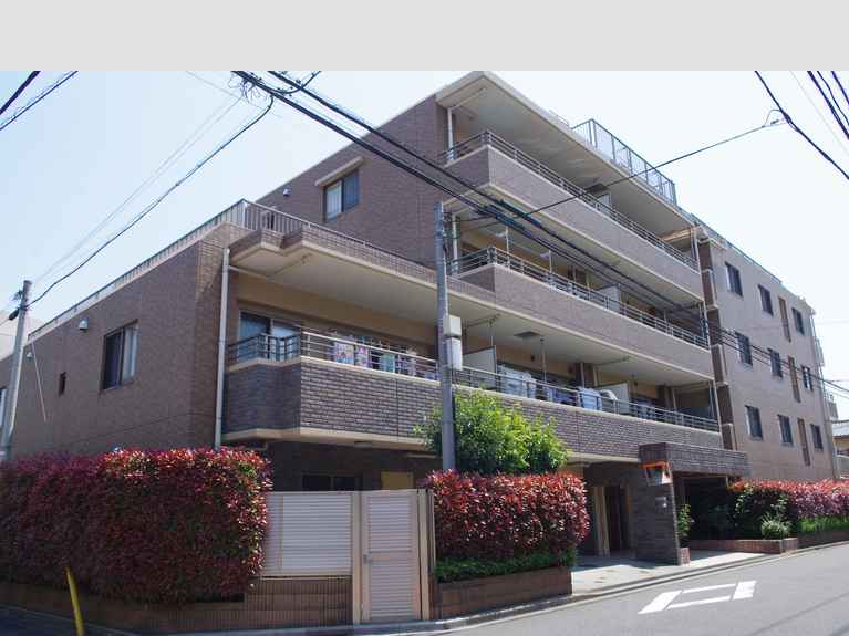 ライフピア与野新中里 外観