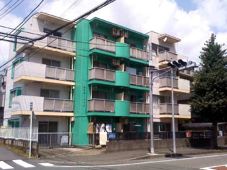 シャローム小山 外観