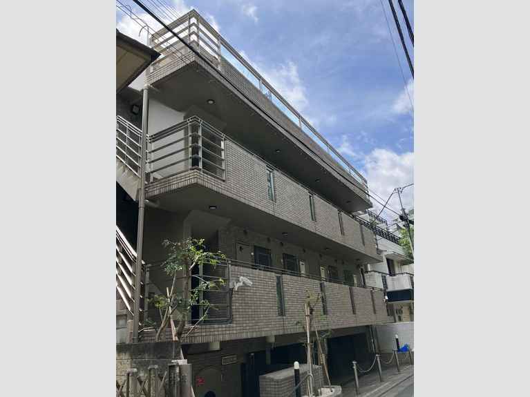 パールモア代々木 外観
