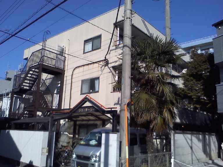 シェ・モーリー 外観