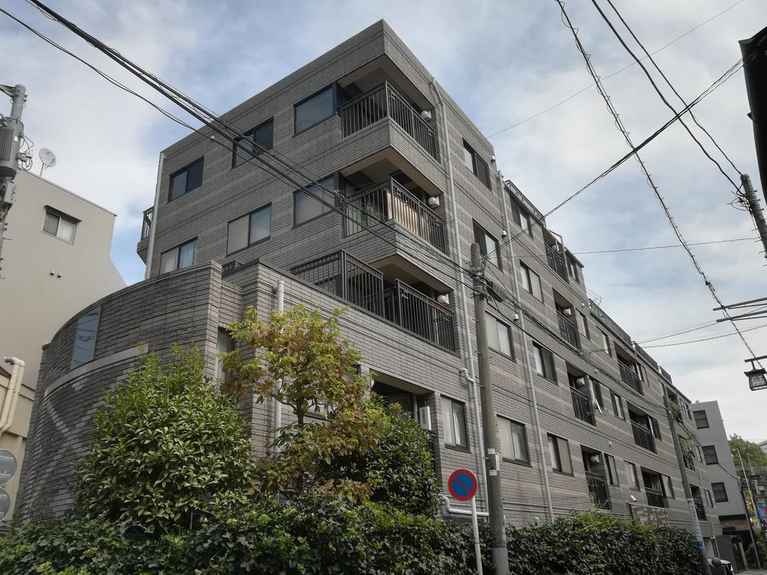 トゥールロワイヤル参宮橋 外観