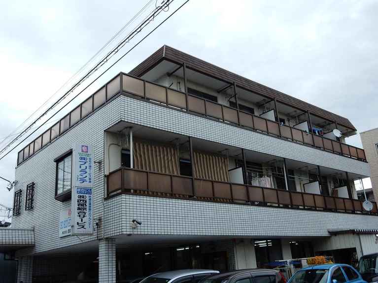 メゾン西部 外観
