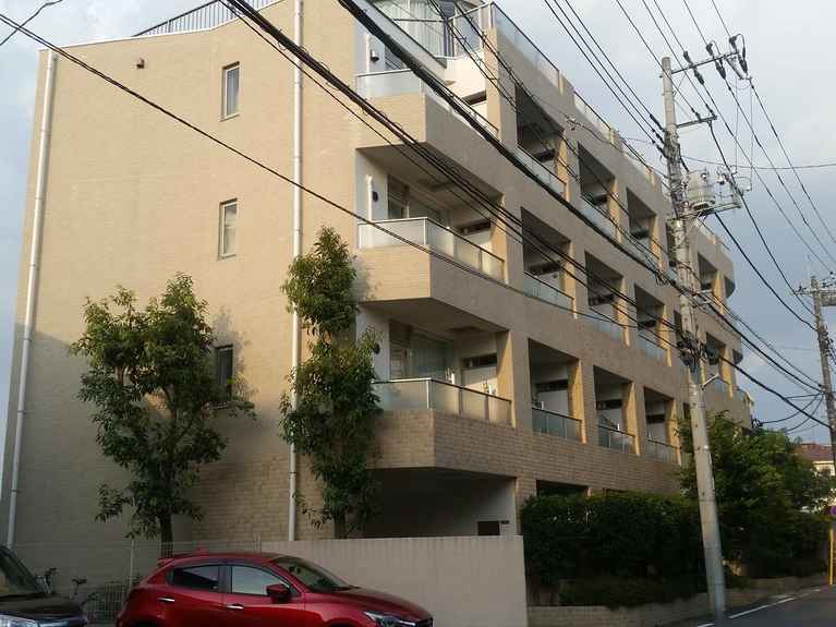 ヒルフローラ梶ヶ谷 外観