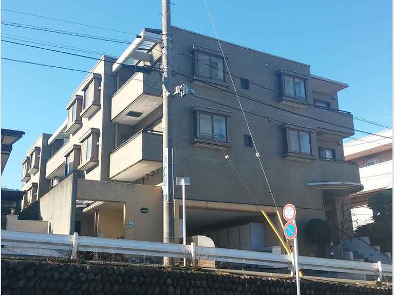 コスモススパジオ世田谷桜丘 外観