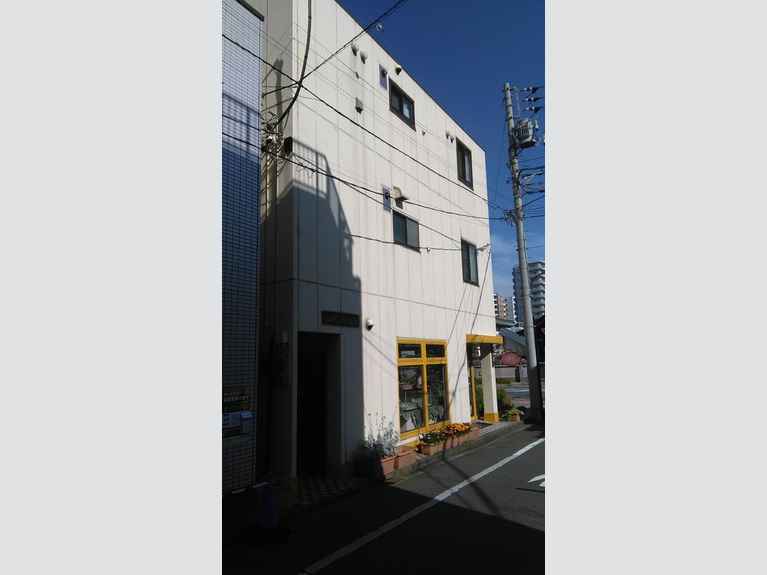 レミションビル 外観