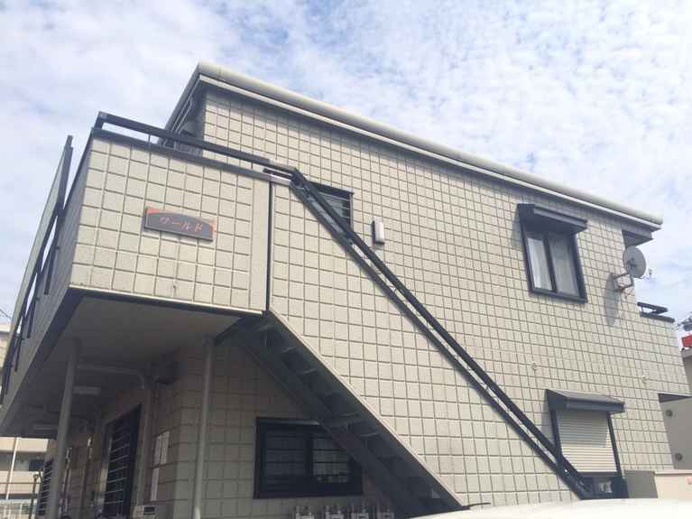 ワールド 外観