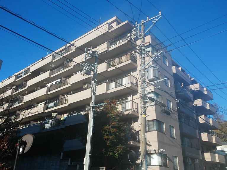 エクレール第3妙蓮寺 外観