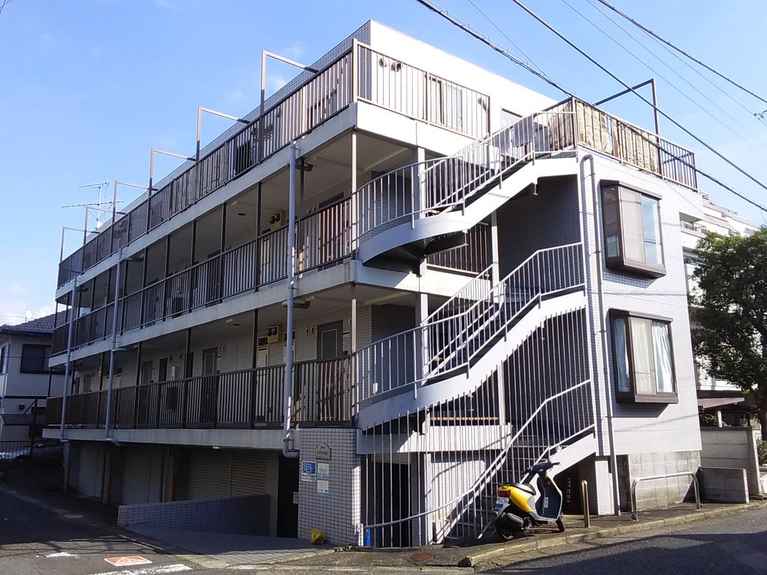 ファーストクラス桜ヶ丘 外観