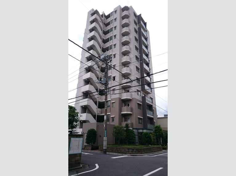 アーデル川口レヴァリエ 外観
