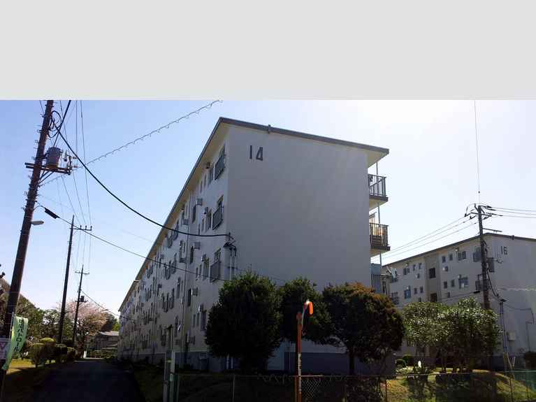 長津田団地14号棟 外観