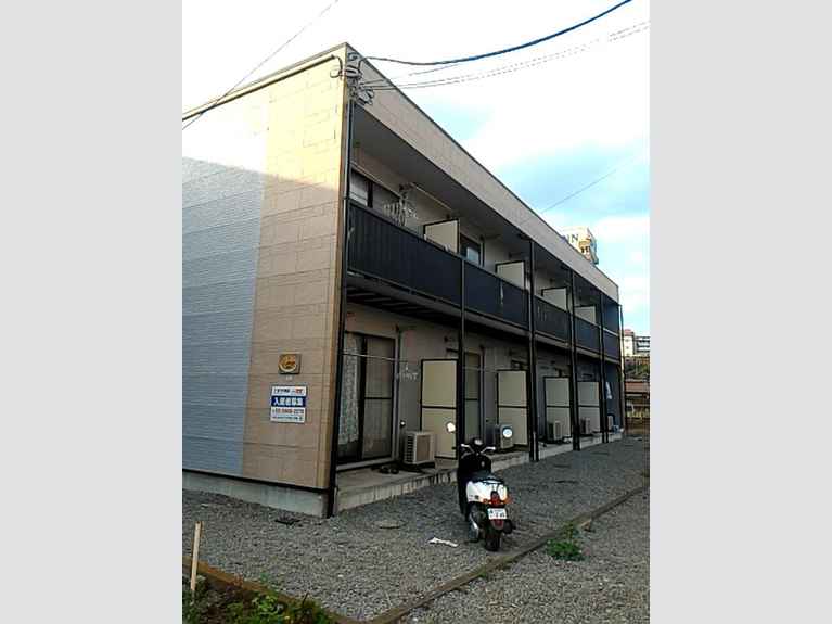 アムール松村 外観