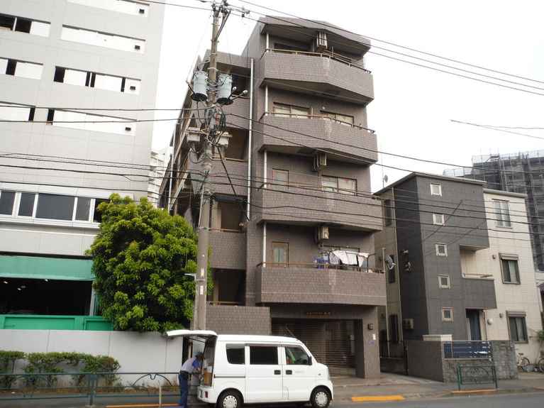 ニューキャスト森田 外観