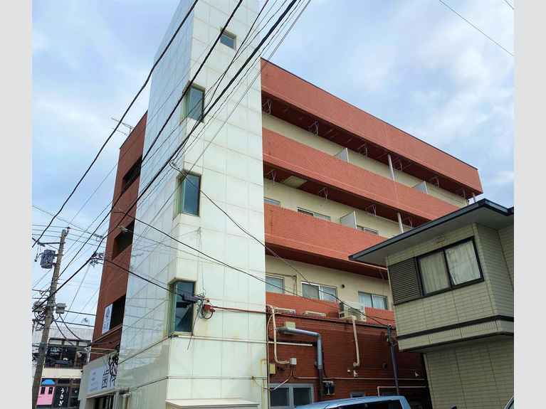 茅ヶ崎三紫ビル 外観